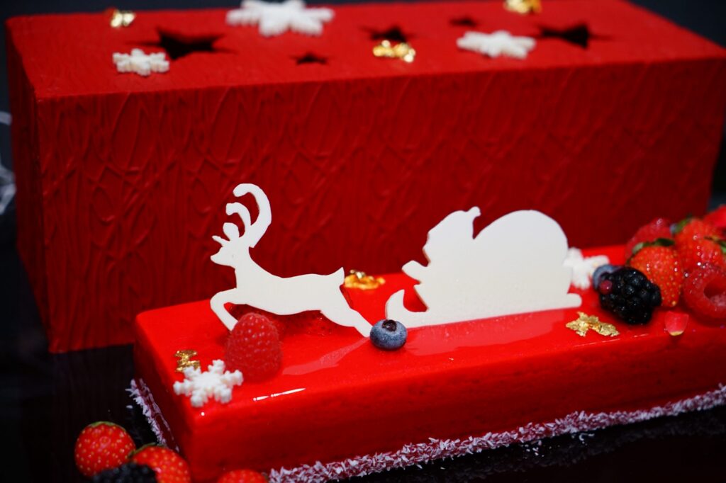 クリスマスケーキ飾り１２５個５個種類各25個 www.universuljuridic.ro